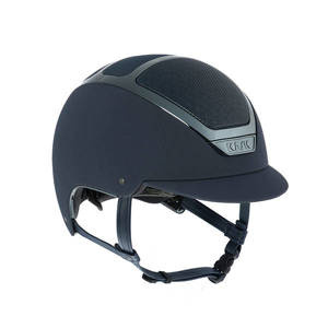 Kask ze standardowym daszkiem KASK Dogma Chrome