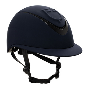 Kask jeździecki z szerokim daszkiem Equestro Embossed logo