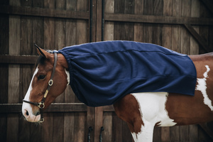 Kaptur osuszający dla konia Kentucky Horsewear Cooler Fleece Horse Scarf