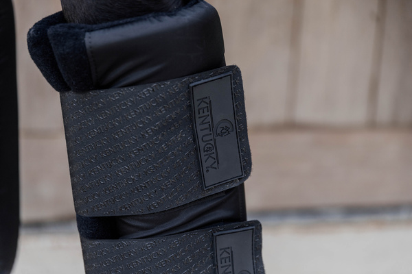 Ochraniacze stajenno-transportowe na przednie nogi Kentucky Horsewear Stable Boots PROtect Classic Front
