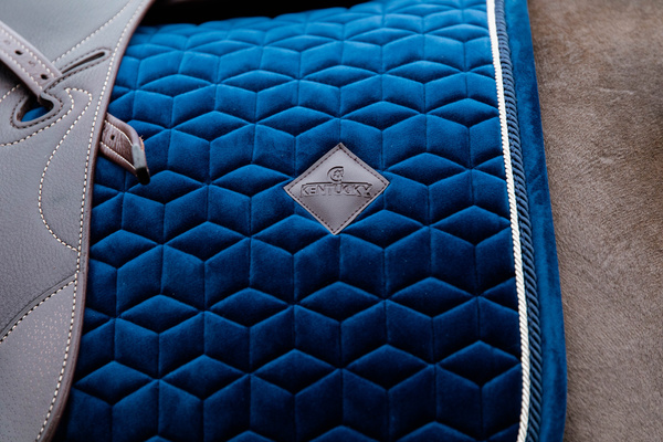 Czaprak ujeżdżeniowy Kentucky Horsewear Velvet Basic