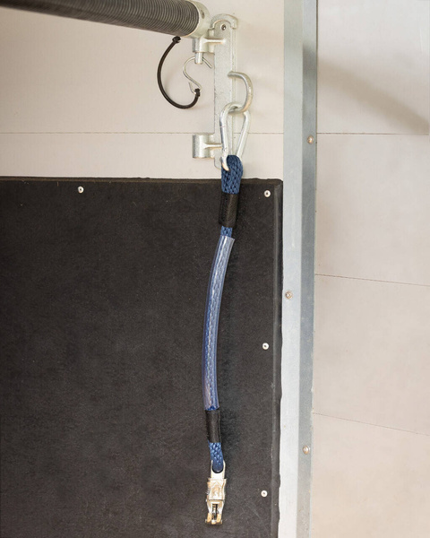 Uwiąz do przyczepy QHP 60 cm