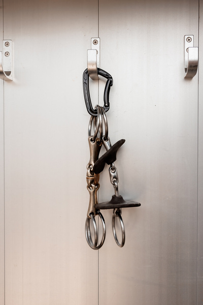 Aluminiowy karabińczyk bezpieczeństwa Grooming Deluxe