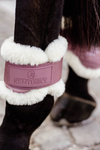 Ochraniacze tylne z futrem Kentucky Horsewear Young Horse TPU - RÓŻOWE