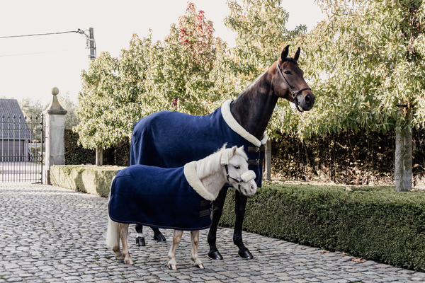 Derka polarowa dla kucyków Kentucky Horsewear Fleece Show Rug Heavy