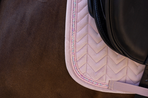 Czaprak ujeżdżeniowy Kentucky Horsewear Velvet Mini Pearls