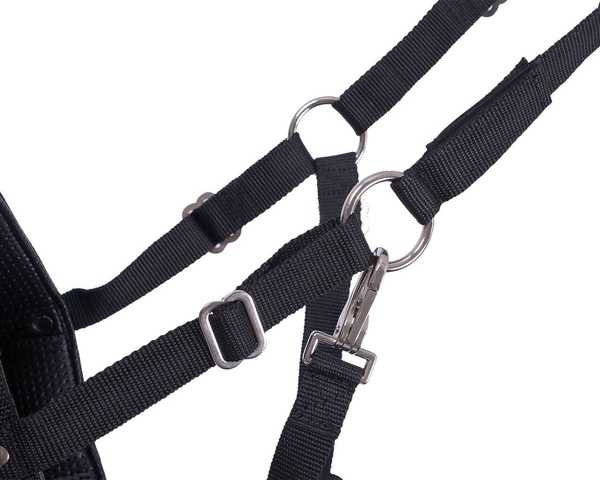 Kaganiec dla konia z otworami na nozdrza QHP