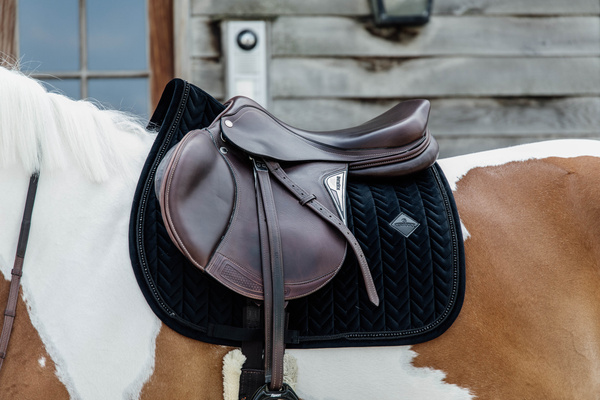 Czaprak skokowy Kentucky Horsewear Velvet Pearls
