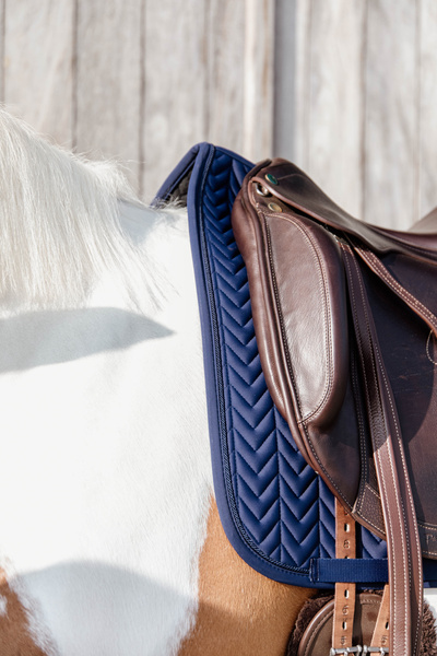 Czaprak ujeżdżeniowy Kentucky Horsewear Fishbone Competition