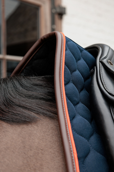 Czaprak ujeżdżeniowy Kentucky Horsewear Onion Quilt Neon Leather