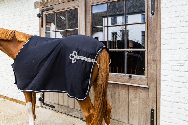 Derka dekoracyjna Kentucky Horsewear Prize Giving Cooler Fleece Rug