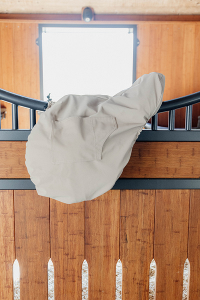 Pokrowiec na siodło skokowe Kentucky Horsewear Waterproof