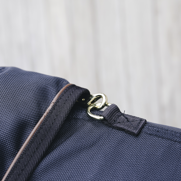 Kaptur magnetyczny Kentucky Horsewear Recuptex