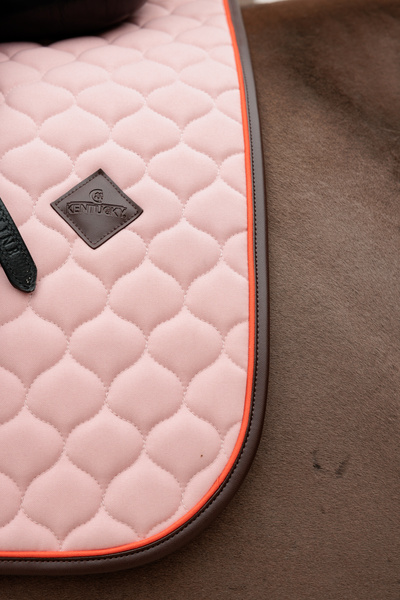 Czaprak ujeżdżeniowy Kentucky Horsewear Onion Quilt Neon Leather