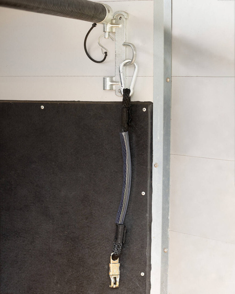 Uwiąz do przyczepy QHP 60 cm