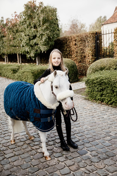 Derka stajenna dla kucyka Kentucky Horsewear Show Rug Velvet 160g