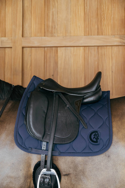 Czaprak ujeżdżeniowy Kentucky Horsewear Wave