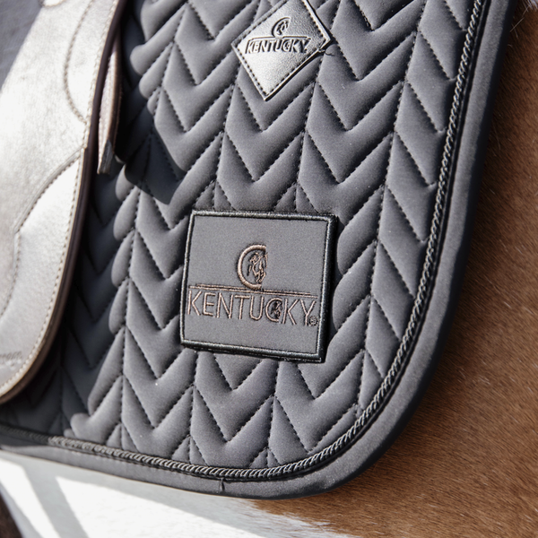 Czaprak ujeżdżeniowy Kentucky Horsewear Fishbone Competition