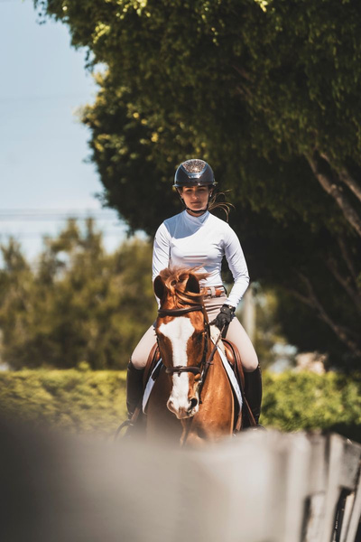 Kask z szerokim daszkiem KASK Star Lady Pure Shine Dune