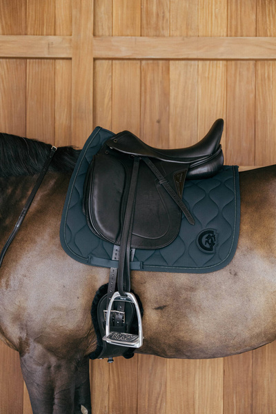 Czaprak ujeżdżeniowy Kentucky Horsewear Wave