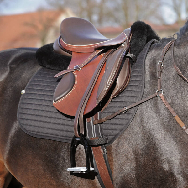 Podkładka pod siodło z owczym futrem Kavalkade