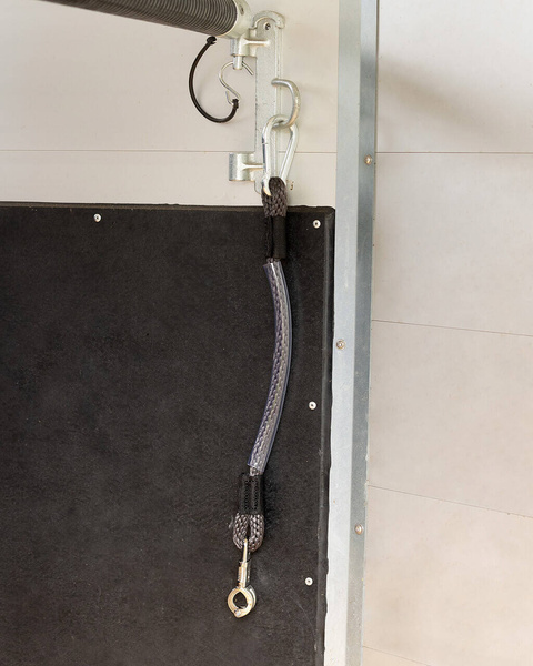 Uwiąz do przyczepy QHP 60 cm