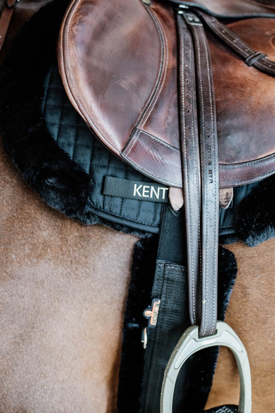Czaprak wszechstronny Kentucky Horsewear Hunter Vegan Sheepskin