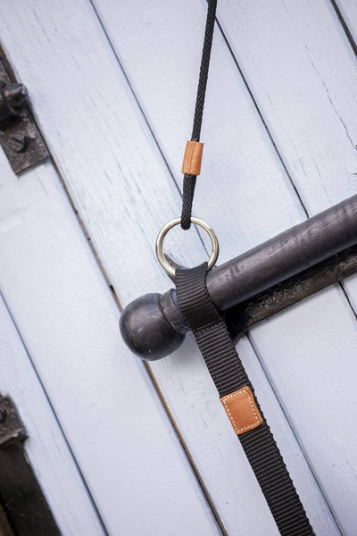 Wieszak na derki/czapraki Paddock Sports