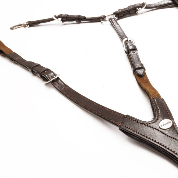 Napierśnik z wytokiem Kavalkade Caya