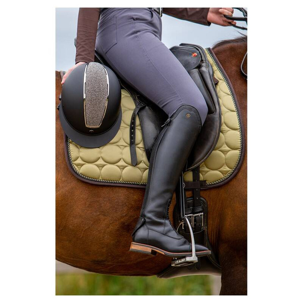 Kask z szerokim daszkiem BR Omega Glamourous