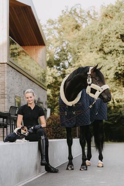 Derka stajenna Kentucky Horsewear Show Rug Logo 160g