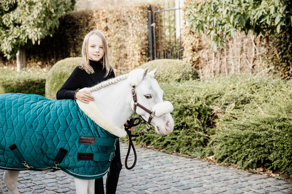 Derka stajenna dla kucyka Kentucky Horsewear Show Rug Velvet 160g