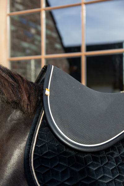 Podkładka pod siodło Kentucky Horsewear Half Pad Anatomic Absorb