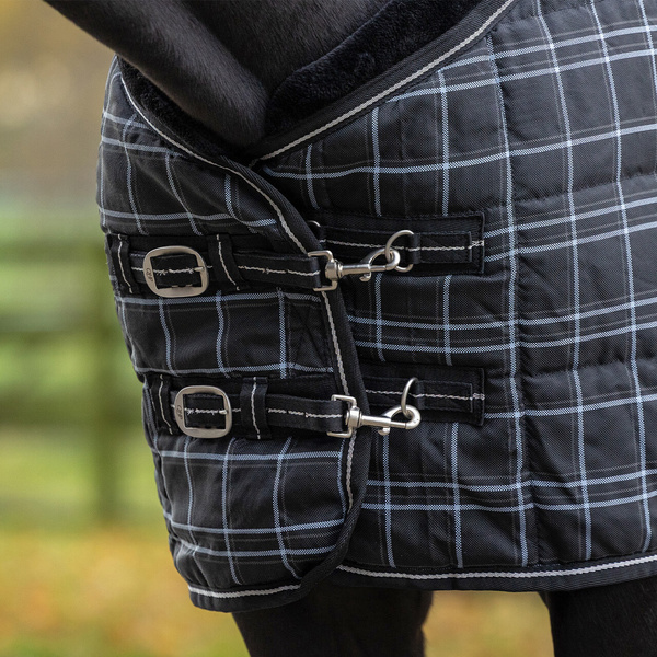 Derka stajenna QHP Luxury 250g