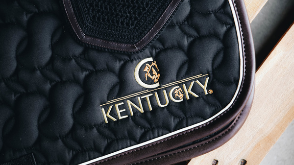 Nauszniki klasyczne Kentucky Horsewear Wellington Leather