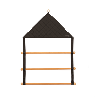czarny