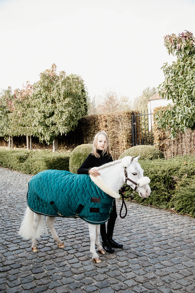 Derka stajenna dla kucyka Kentucky Horsewear Show Rug Velvet 160g