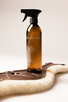 Spray do czyszczenia skór i materiałów syntetycznych Grooming Deluxe Tack Cleaner