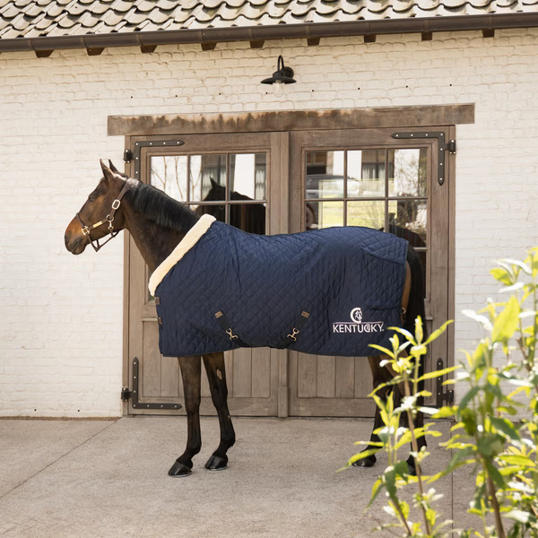 Derka stajenna Kentucky Horsewear Show Rug Logo 160g
