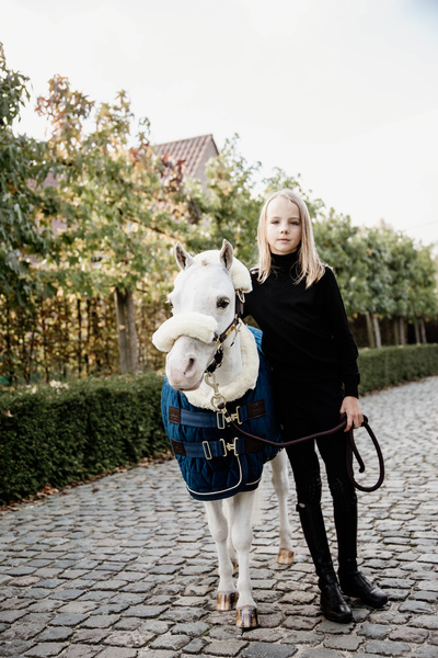 Derka stajenna dla kucyka Kentucky Horsewear Show Rug Velvet 160g