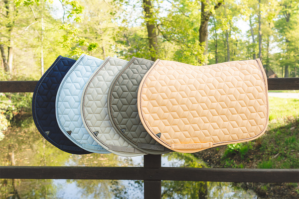 Czaprak wszechstronny ANKY® Vivacity