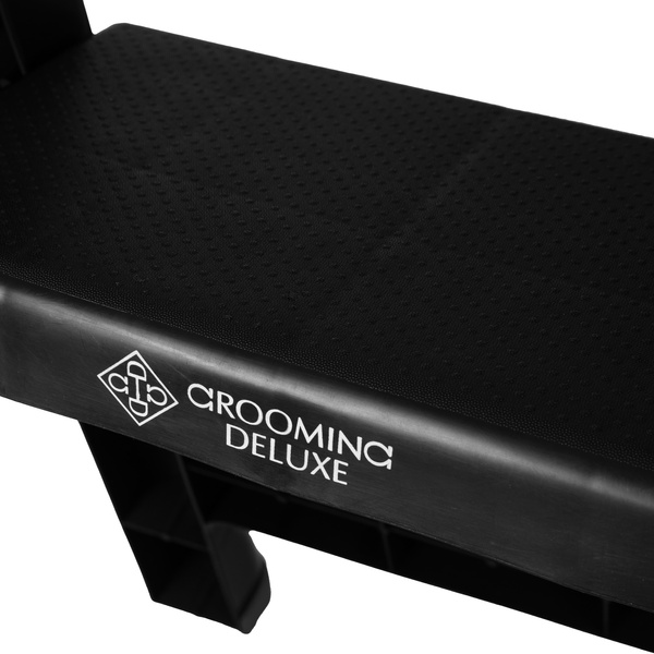 Składane schodki do pielęgnacji i wsiadania na konia Grooming Deluxe