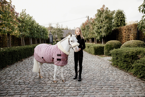 Derka stajenna dla kucyka Kentucky Horsewear Show Rug Velvet 160g