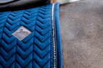 Czaprak ujeżdżeniowy Kentucky Horsewear Velvet Pearls