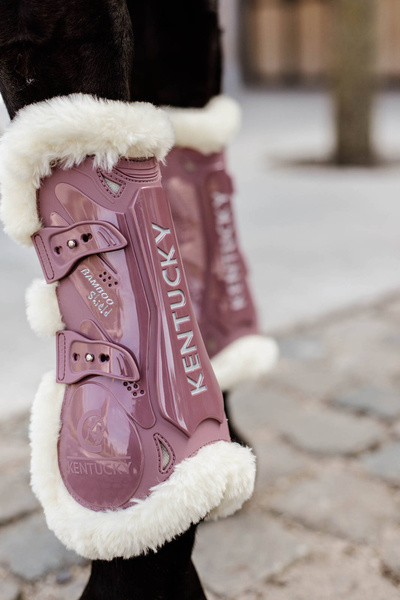 Ochraniacze przednie z futrem Kentucky Horsewear Bamboo Elastic - RÓŻOWE