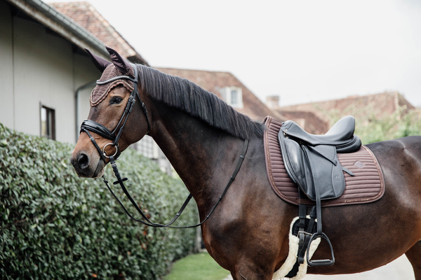 Nauszniki klasyczne Kentucky Horsewear Wellington Stone & Pearl