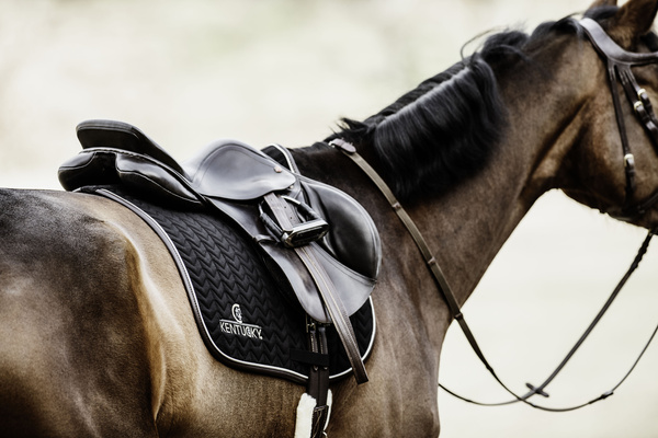 Czaprak wszechstronny Kentucky Horsewear Fishbone Leather