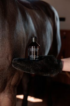 Żel nabłyszczająco-rozplątujący do grzywy, ogona i sierści konia Grooming Deluxe Super Shine Gloss Gel