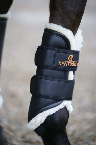 Ochraniacze ujeżdżeniowe z futrem Kentucky Horsewear Turnout Boots Leather - przody