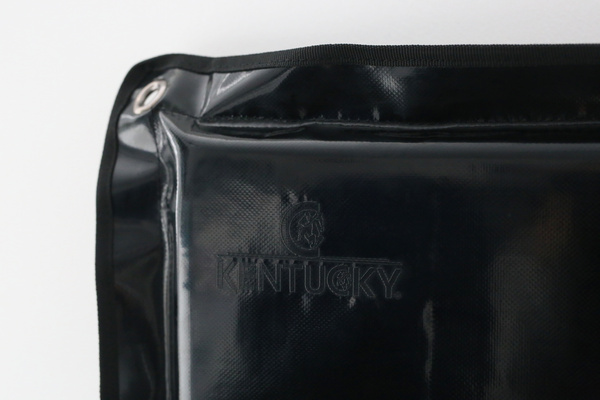 Mata amortyzująca uderzenia do boksu i przyczepy Kentucky Horsewear Kick Pad